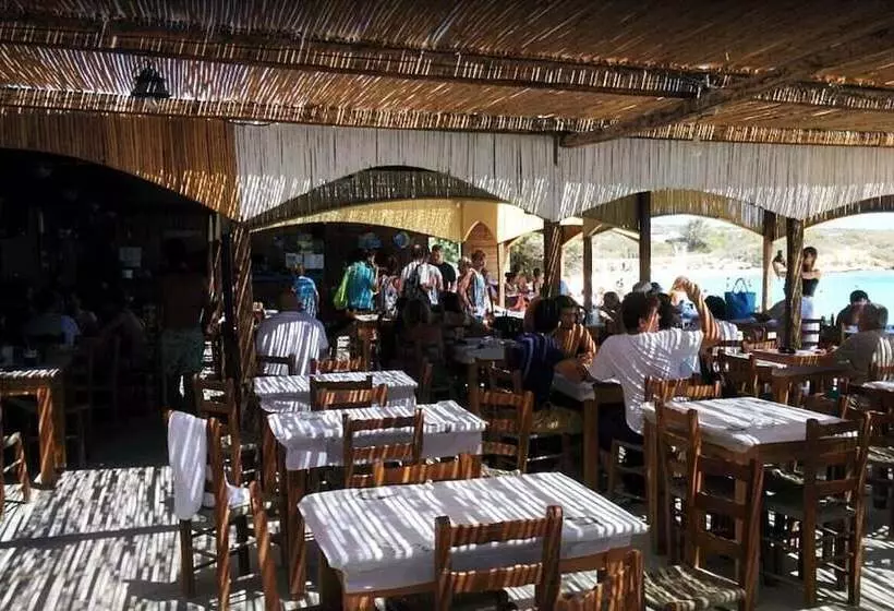 ペンション Finikas