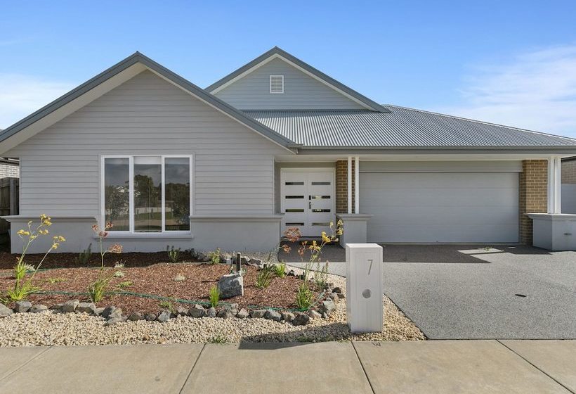 Breeze On Inn  Surf Side  Free Wifi & Netflix