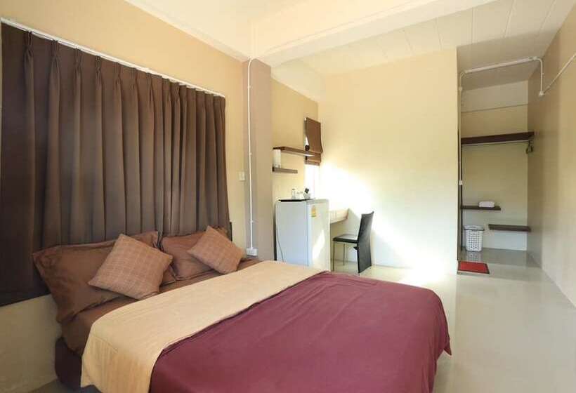 בית מלון כפרי Eco Khaolak Accommodation