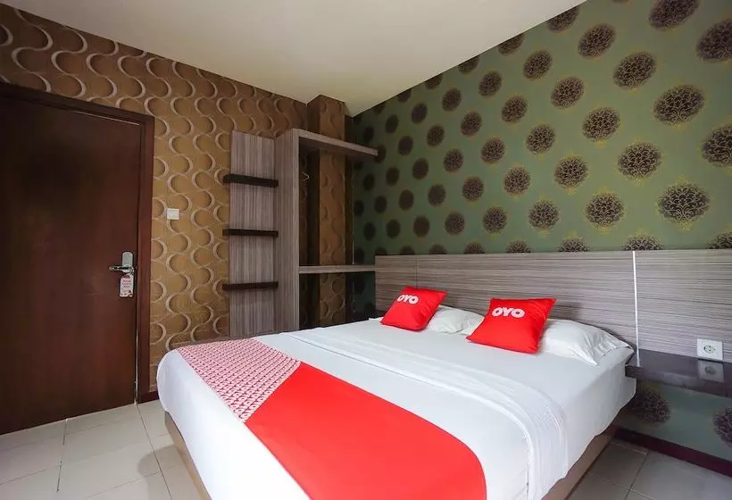 Hotelli Oyo 2526  D Komo