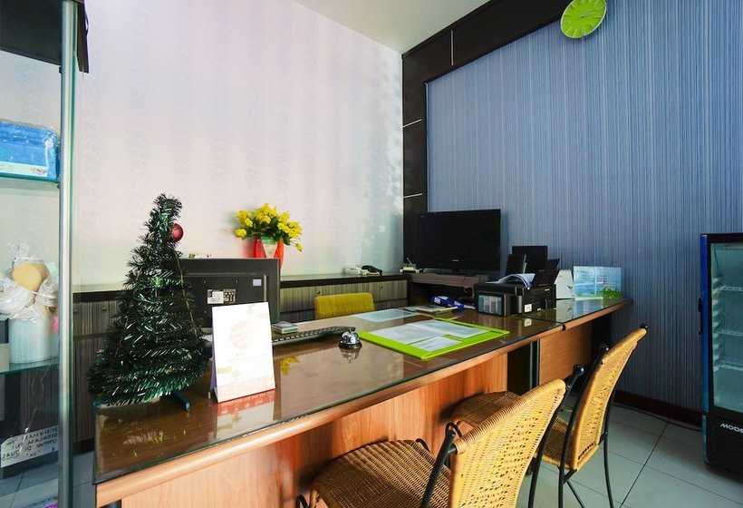 Hotel Oyo 2526  D Komo