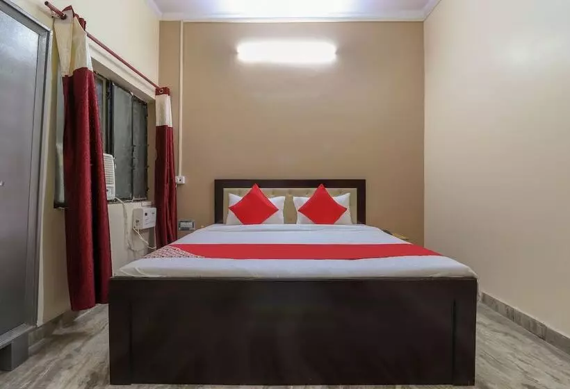 Hotel Oyo 49061  Green Retreat