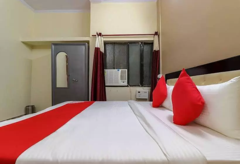 Hotel Oyo 49061  Green Retreat