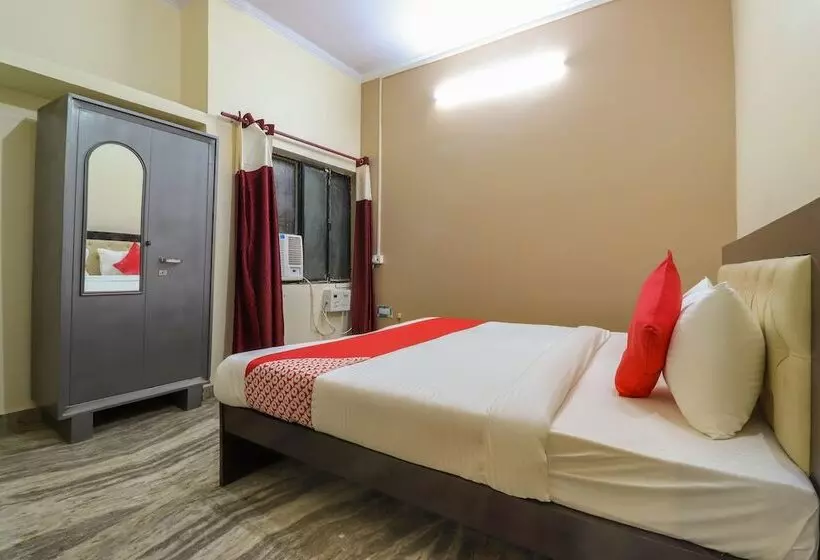 Hotel Oyo 49061  Green Retreat