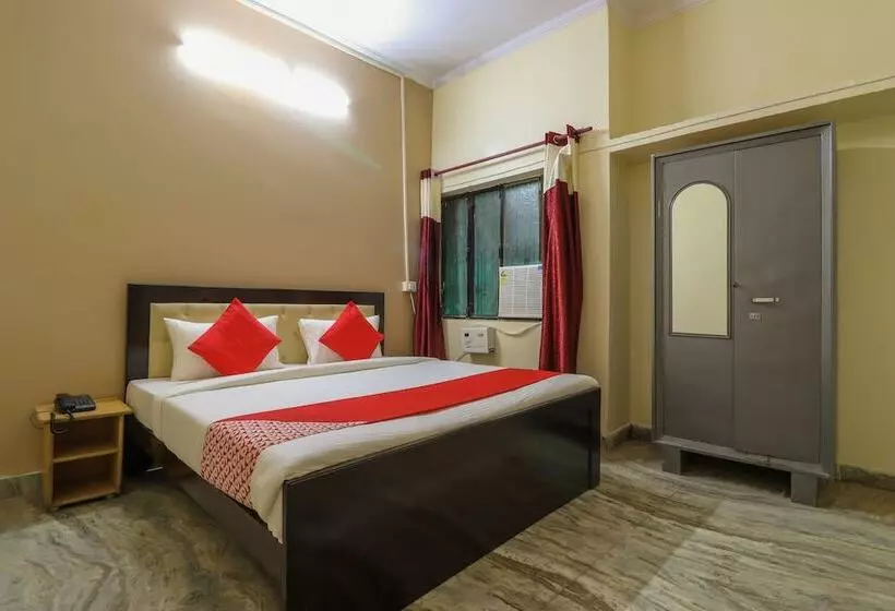 Hotel Oyo 49061  Green Retreat