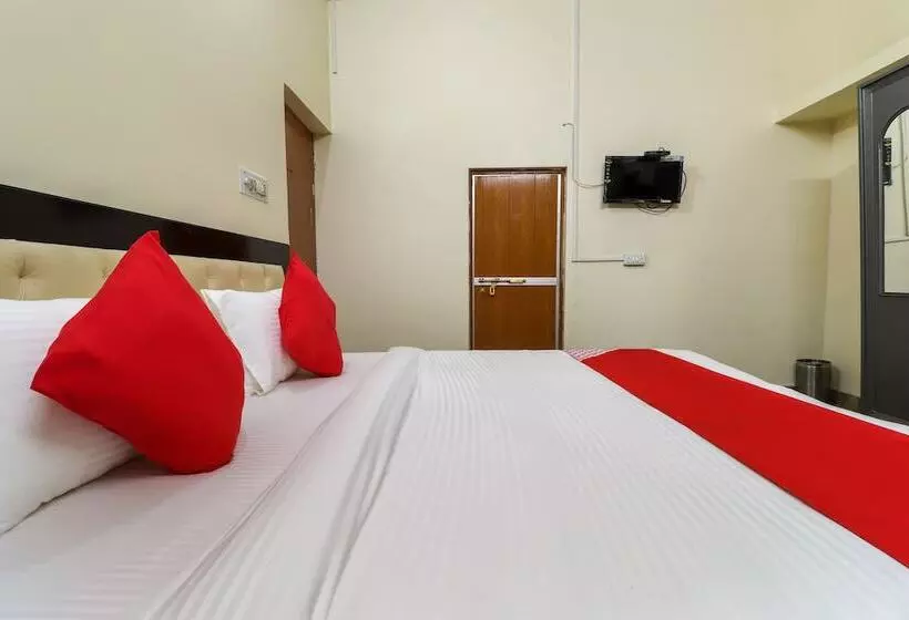Hotel Oyo 49061  Green Retreat