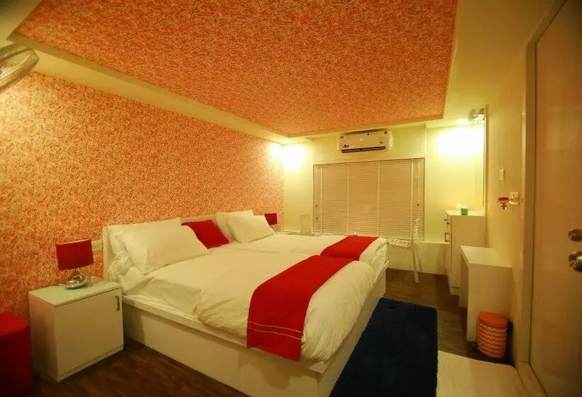 ホテル Premium Houseboat
