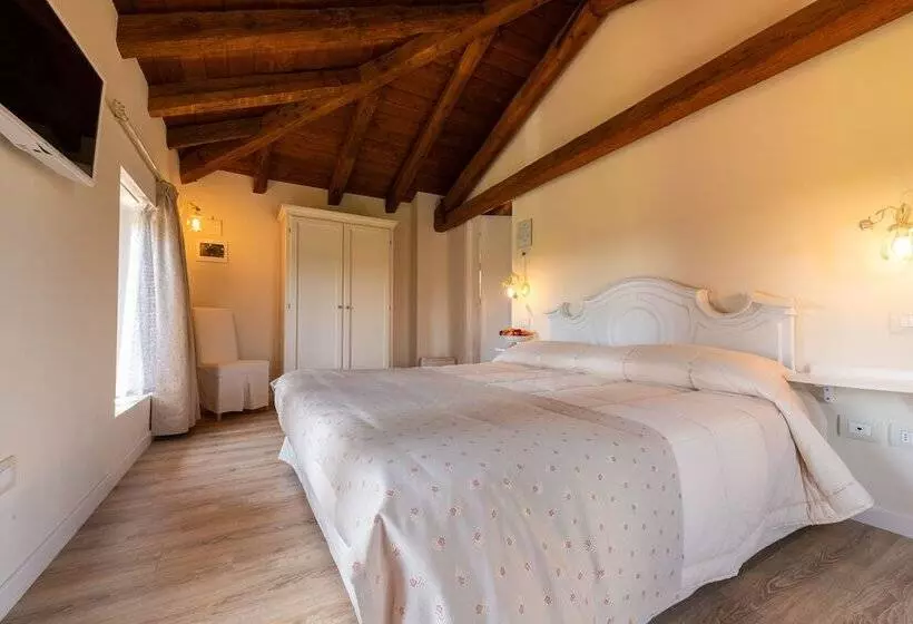 Maaseutuhotelli Casale In Collina