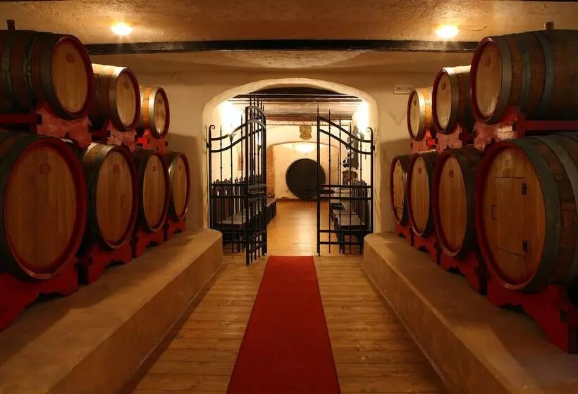 Maaseutuhotelli Casale In Collina