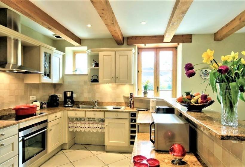 Maison Indépendante De 2 à 6 Personnes