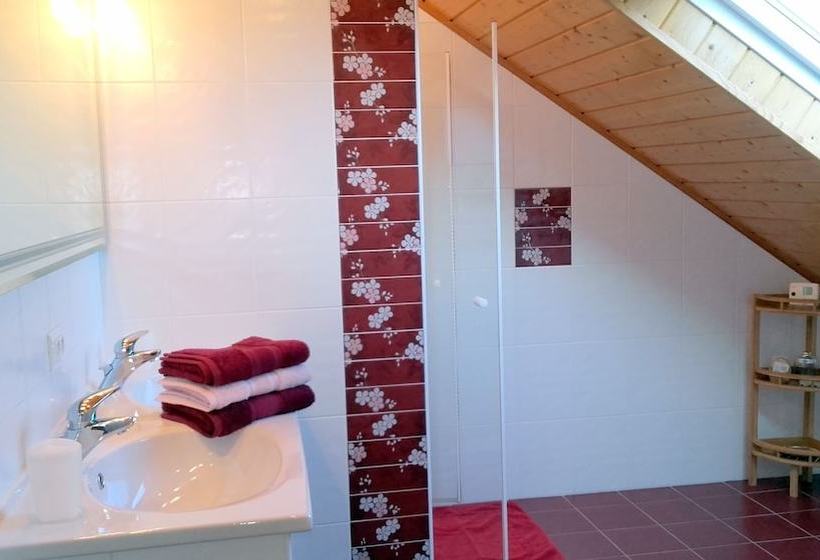 Maison Indépendante De 2 à 6 Personnes