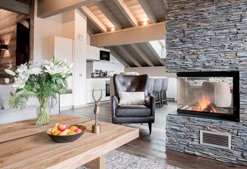 Mammoth Lodge Penthouse T5 D13