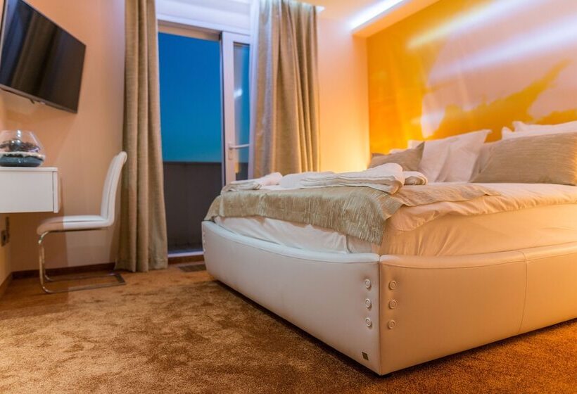 پانسیون Adriatica Dream Luxury Accommodation