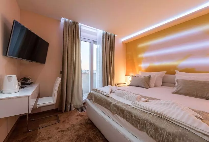 پانسیون Adriatica Dream Luxury Accommodation