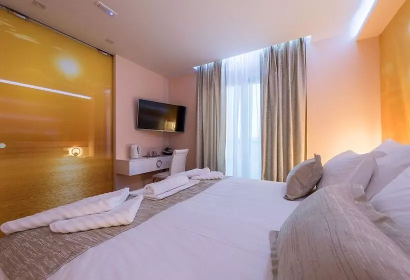 پانسیون Adriatica Dream Luxury Accommodation