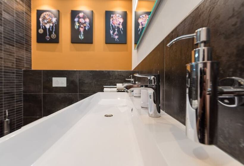 پانسیون Adriatica Dream Luxury Accommodation