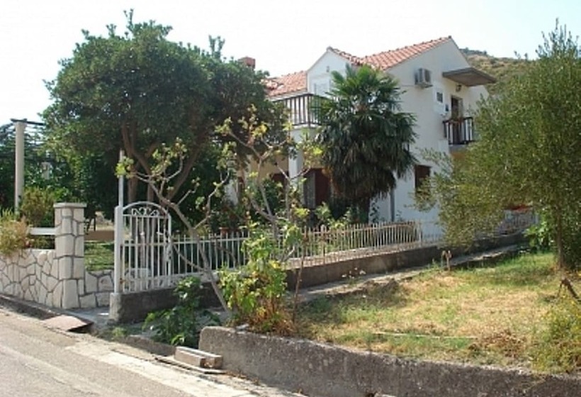 פנסיון Apartments And Rooms By The Sea Slano, Dubrovnik 2681