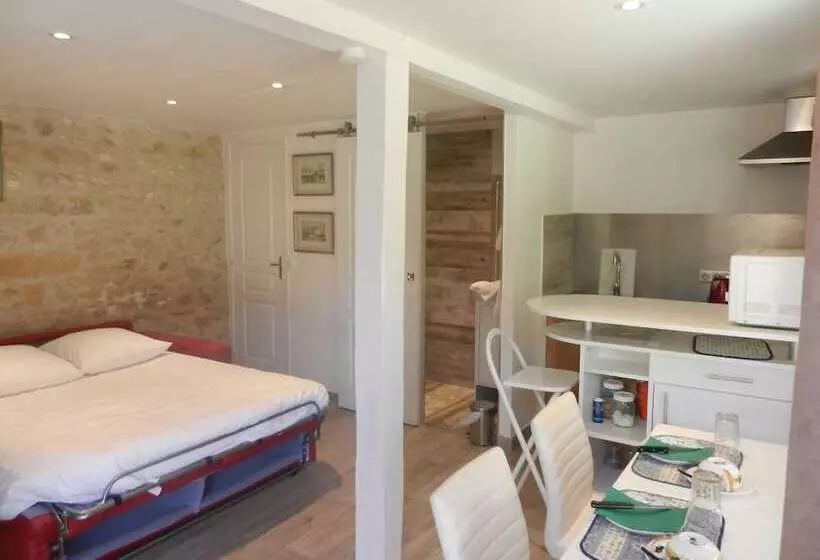 پانسیون La Gueriniere Guest House