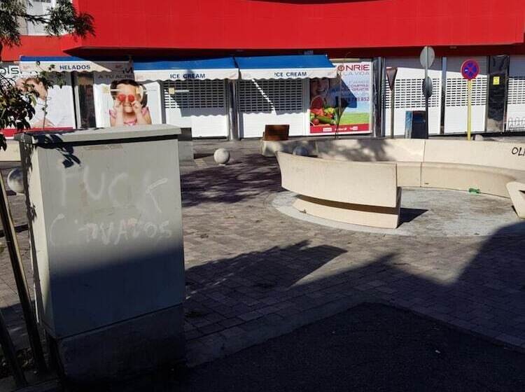 펜션 Low Cost Rooms Las Llaves 4