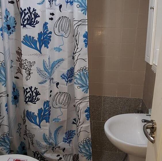 펜션 Low Cost Rooms Las Llaves 4