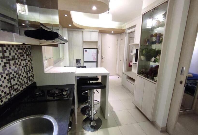 פנסיון Apartemen Bassura City By Globy Property