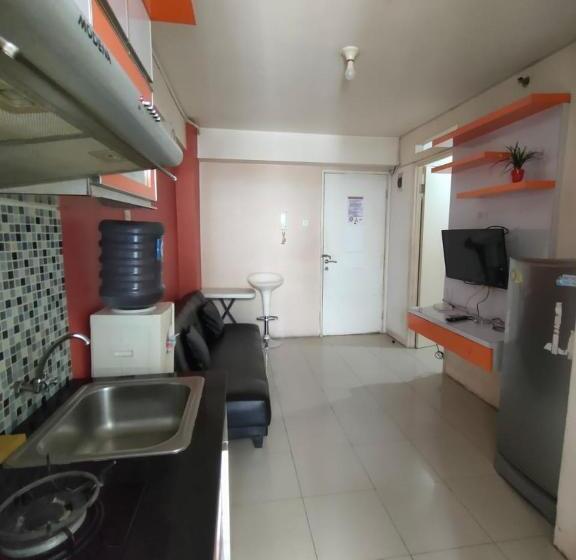 פנסיון Apartemen Bassura City By Globy Property