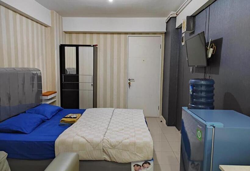 פנסיון Apartemen Bassura City By Globy Property