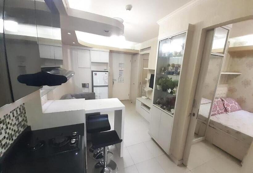 פנסיון Apartemen Bassura City By Globy Property