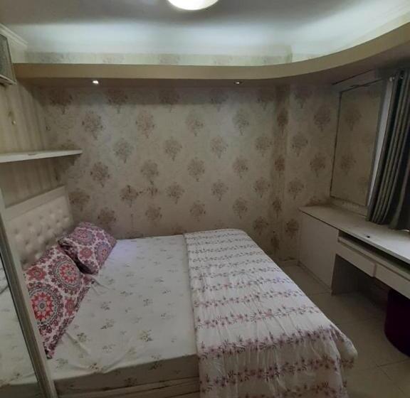 פנסיון Apartemen Bassura City By Globy Property