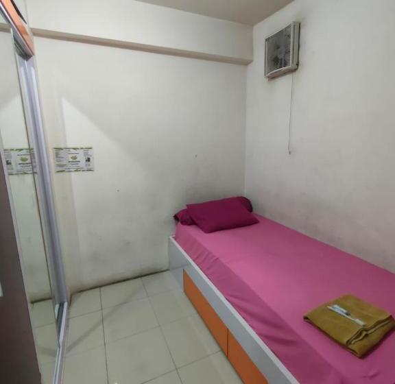 פנסיון Apartemen Bassura City By Globy Property