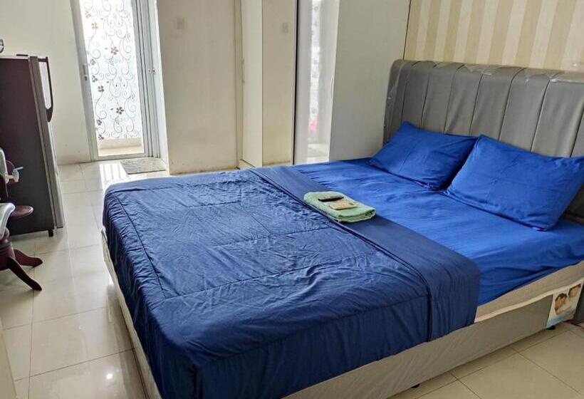 פנסיון Apartemen Bassura City By Globy Property