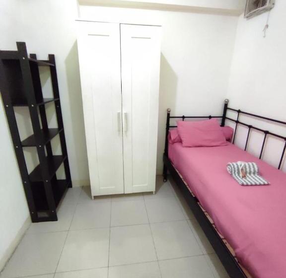 פנסיון Apartemen Bassura City By Globy Property