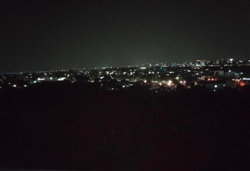 פנסיון Apartemen Bassura City By Globy Property