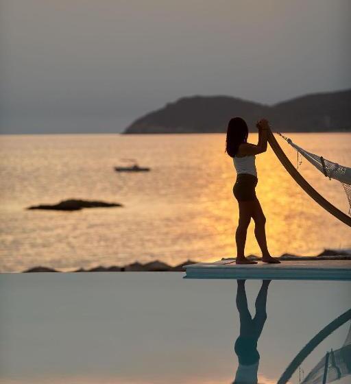 Lomakeskus Alexandra Elegance Bridging Generations