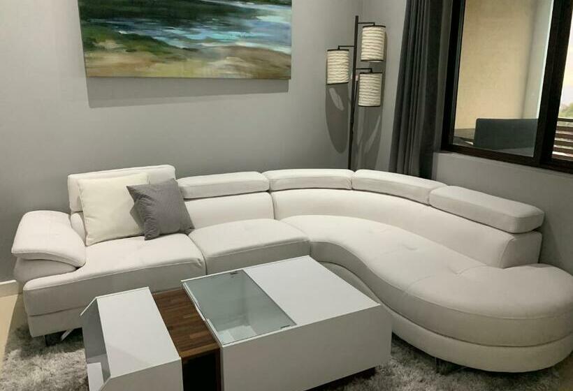 A Wave From It All @ Aqueducts