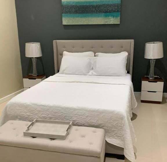 A Wave From It All @ Aqueducts