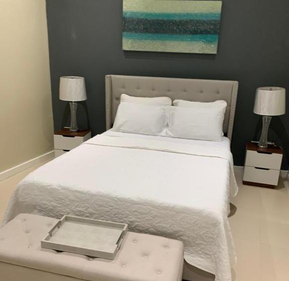 A Wave From It All @ Aqueducts