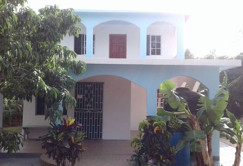 تختخواب و صبحانه The Tomlinson S House