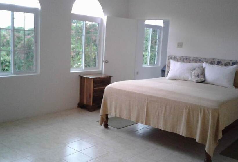 تختخواب و صبحانه The Tomlinson S House