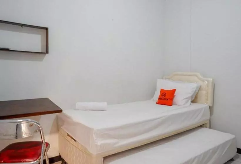 Hotelli Koolkost Syariah Near Rsup Dr Kariadi Semarang Minimum Stay 6 Nights