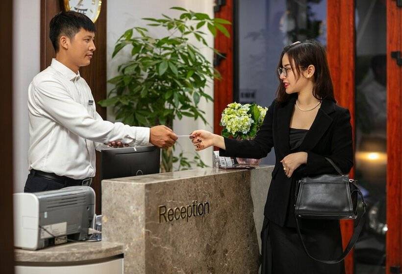 هتل P Link Home &