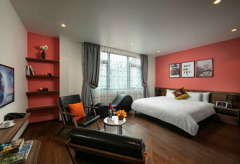 هتل P Link Home &