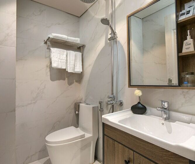 هتل P Link Home &