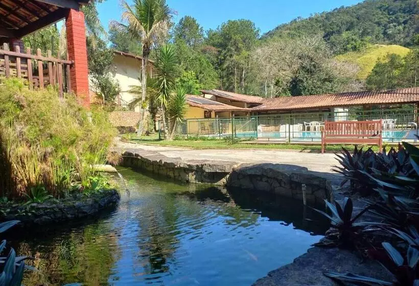 Hotelli Pousada Green Garden