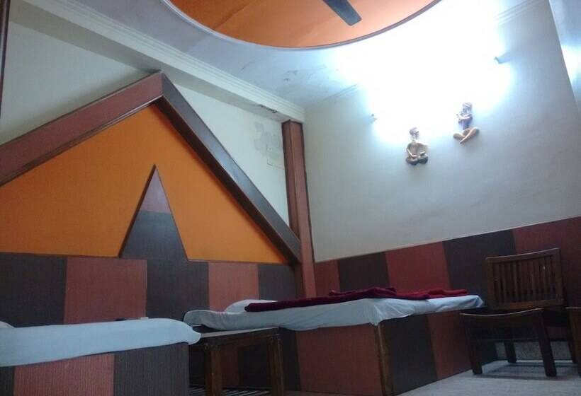 Пансион Prince Palace