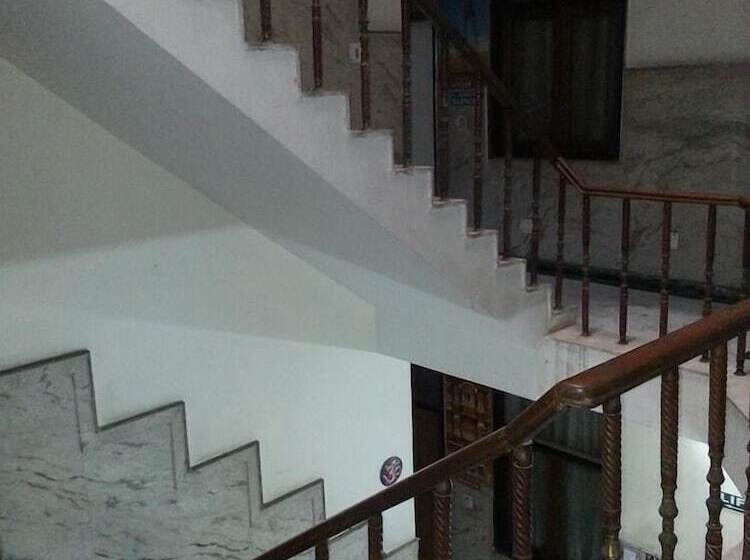 Пансион Prince Palace