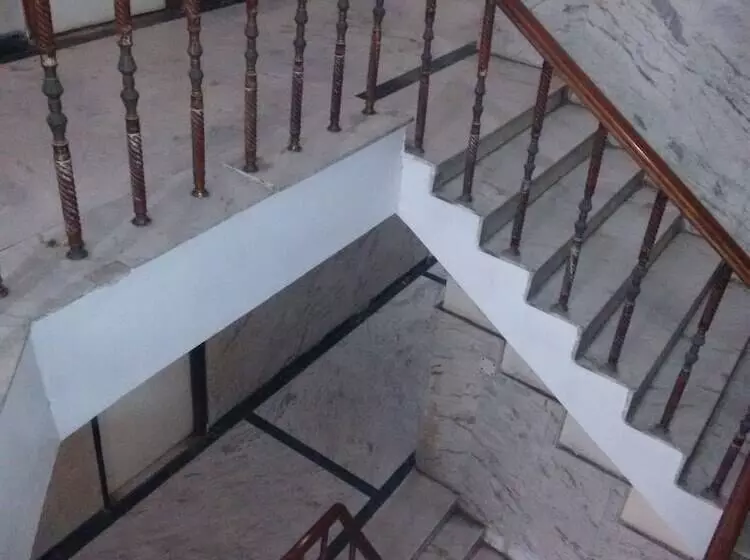 Majatalo Prince Palace