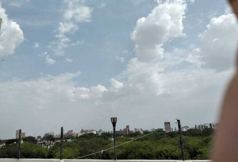 Пансион Prince Palace