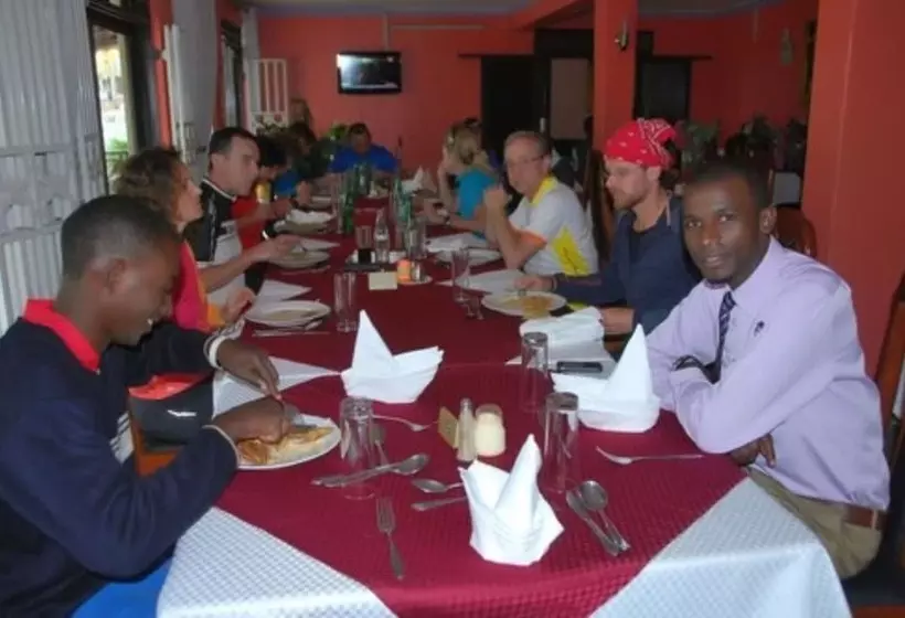 Sandton Hotel Kasese