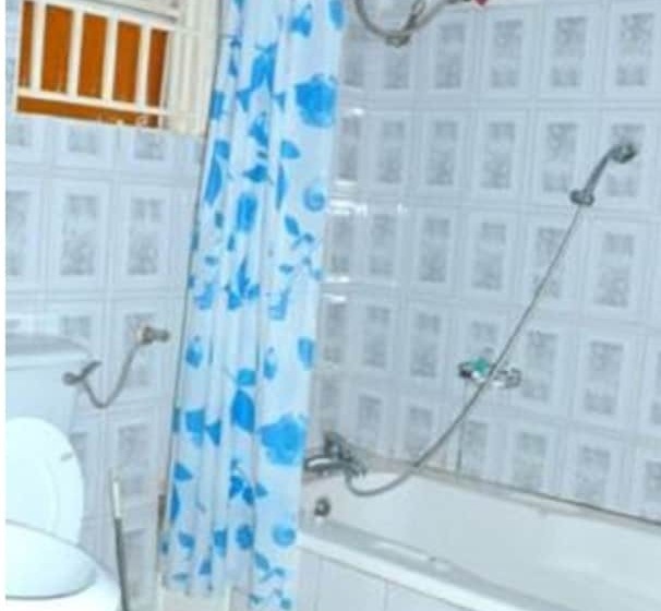 Sandton Hotel Kasese